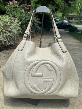 Gucci Cream Leather Soho Shoulder Bag